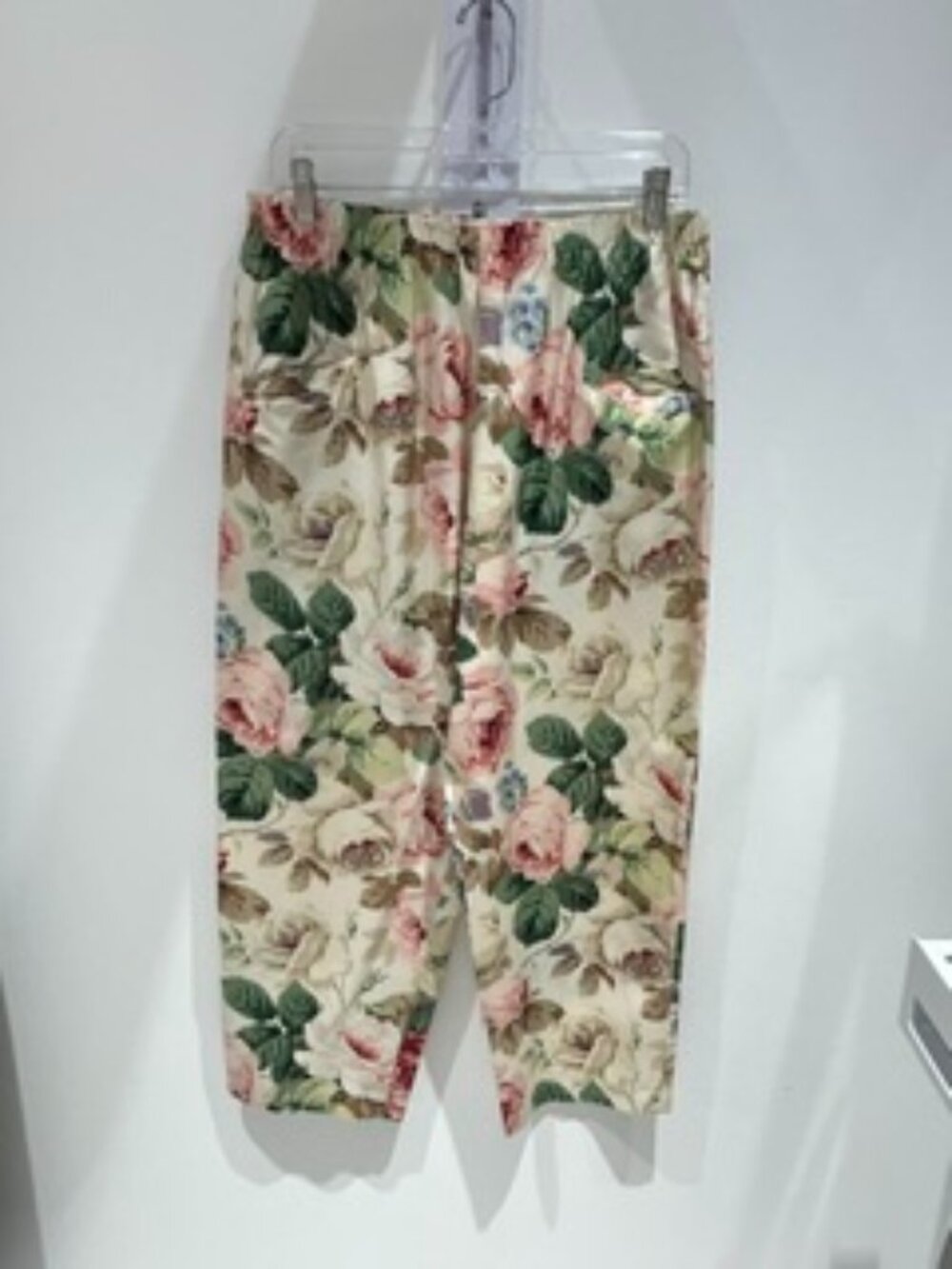 Adrienne Vittadini Floral 100% Silk elastic waist pant - size Medium